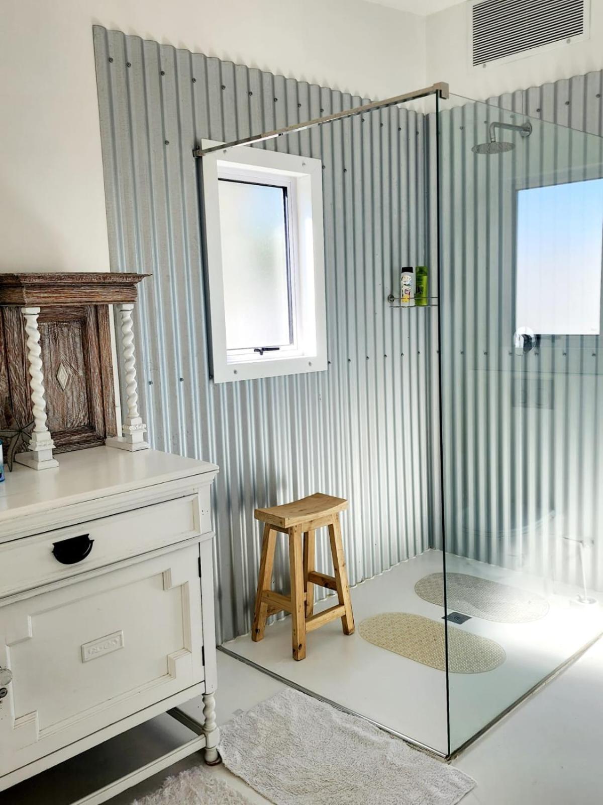 4 On Highworth Apartments And Studios Cape Town Eksteriør bilde