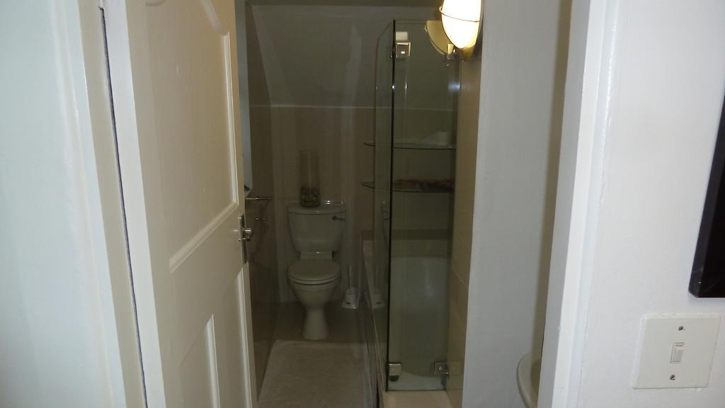 4 On Highworth Apartments And Studios Cape Town Eksteriør bilde