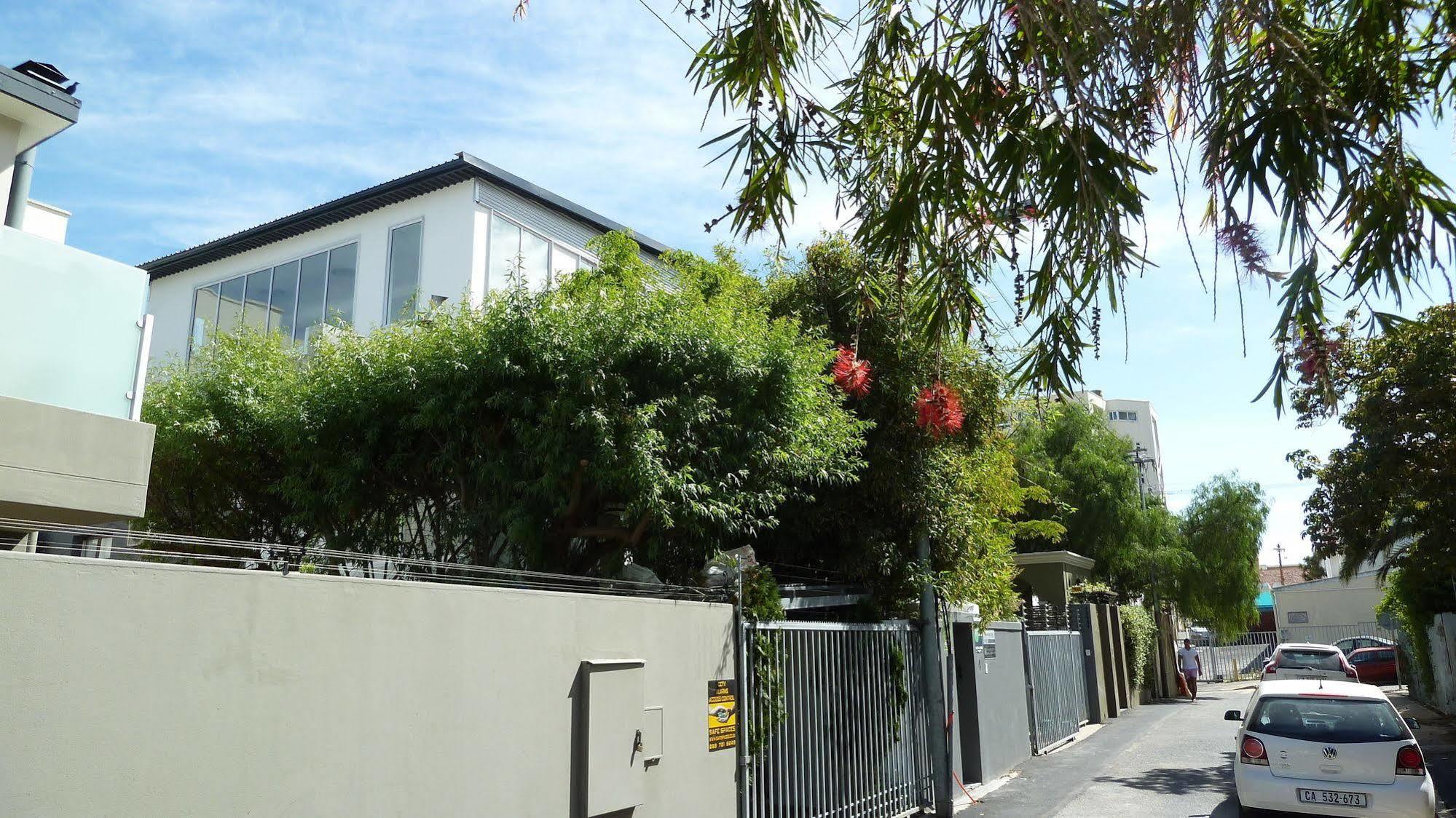 4 On Highworth Apartments And Studios Cape Town Eksteriør bilde
